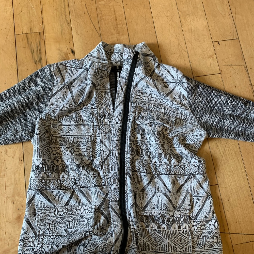 Patterned Sweater Jacket - image 2
